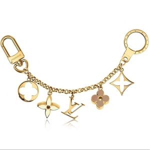 🎀FINAL PRICE🎀LV FLEUR  BAG CHARM🎀